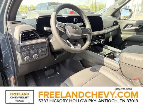 New 2026 Chevrolet Suburban Z71 w/ Z71 Off-Road Package AWD/4WD image 24