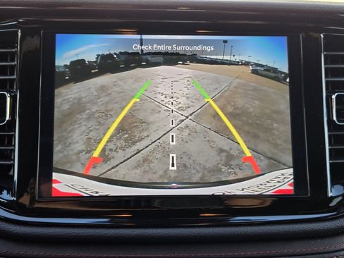 Used 2025 Dodge Durango GT image 21