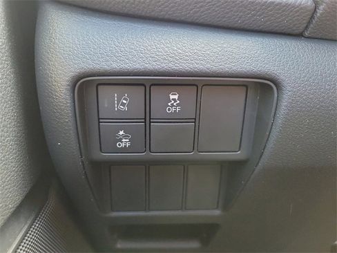 Used 2020 Honda CR-V LX image 23