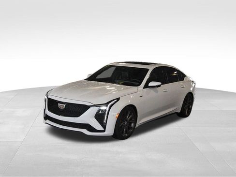 Used 2026 Cadillac CT5 V w/ Technology Package RWD image 2