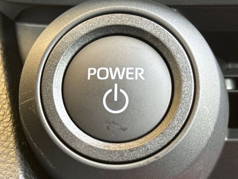 New 2026 Toyota Prius Plug-In Hybrid image 24