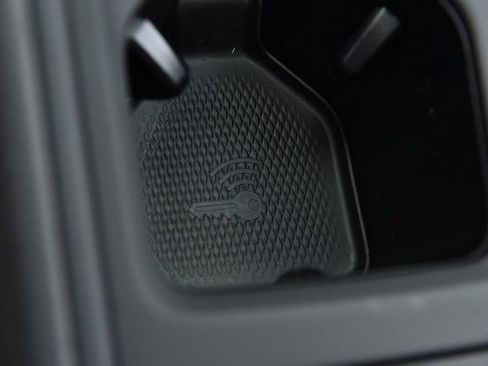 New 2026 Volkswagen Tiguan SE AWD/4WD image 16