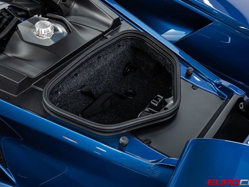 Used 2019 Ford GT RWD image 27