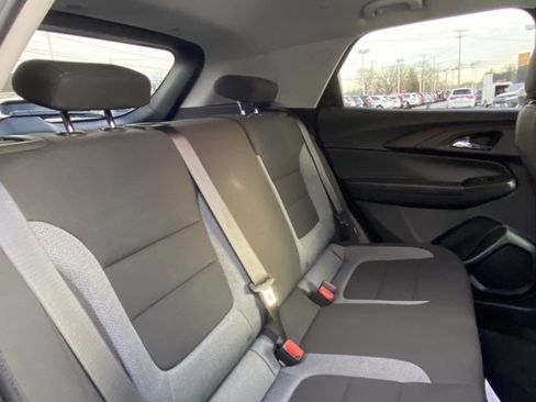 Used 2023 Chevrolet TrailBlazer LT w/ Convenience Package image 22