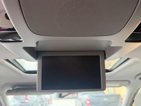 Used 2019 Honda Pilot Touring image 29