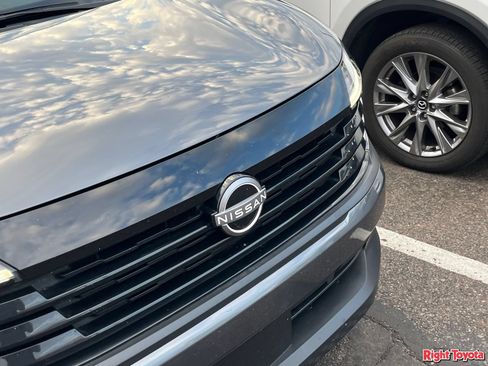 Used 2025 Nissan Kicks SV FWD image 7