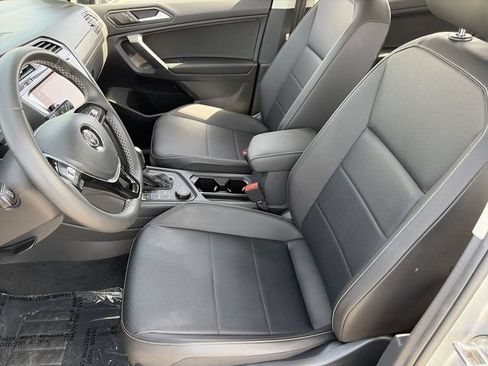 Used 2021 Volkswagen Tiguan SEL AWD/4WD image 20