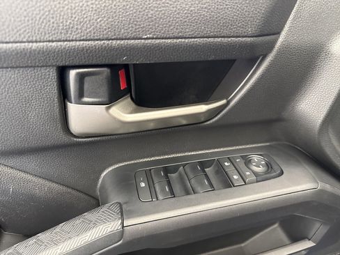 Certified 2024 Toyota Tacoma TRD Off-Road image 33