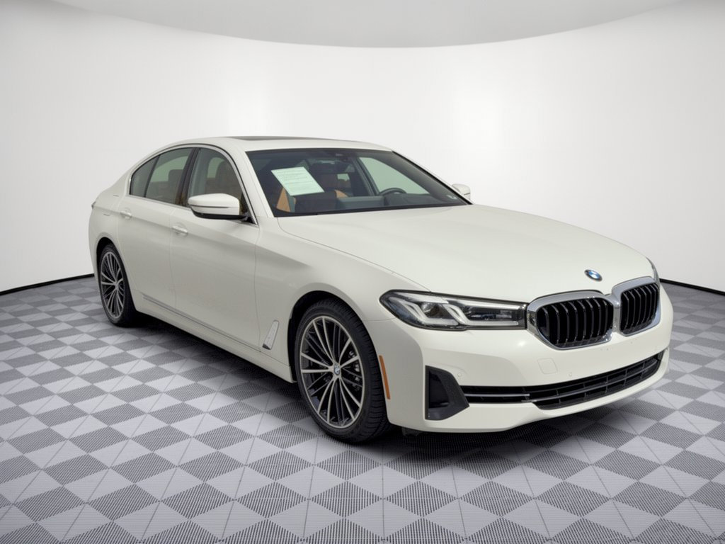 Certified 2023 BMW 530i xDrive w/ Premium Package AWD/4WD image 7