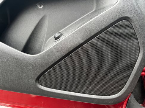 Used 2024 Chevrolet Equinox LT image 12