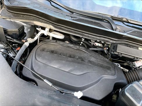 Used 2022 Honda Passport TrailSport image 33