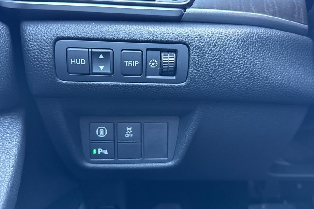 Used 2022 Honda Accord Touring image 31