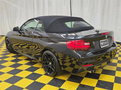 Used 2015 BMW 228i Convertible image 5