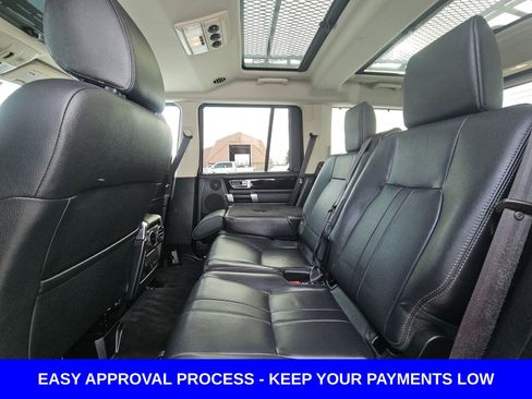 Used 2016 Land Rover LR4 HSE image 13