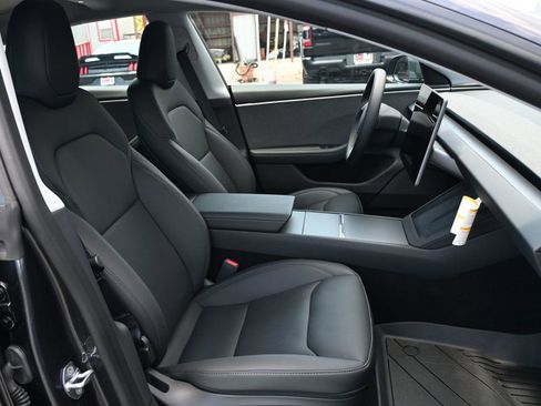 Used 2025 Tesla Model 3 Long Range RWD image 15