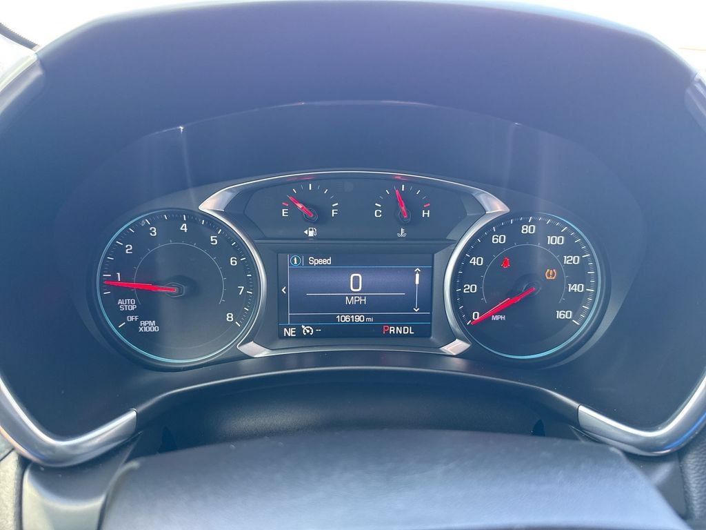 Used 2019 Chevrolet Equinox LT FWD image 12