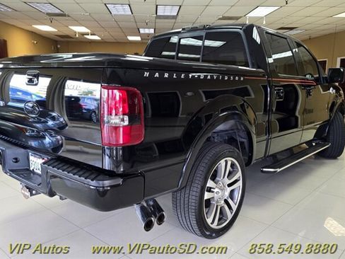 Used 2007 Ford F150 Harley-Davidson AWD/4WD image 4