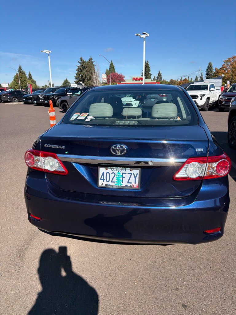 Used 2012 Toyota Corolla LE FWD image 5