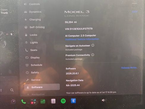 Used 2018 Tesla Model 3 Long Range RWD image 10