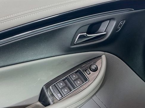 Used 2018 Chevrolet Impala LS FWD image 17