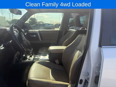 Used 2018 Toyota 4Runner Limited AWD/4WD image 37