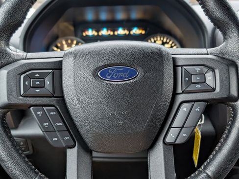 Used 2016 Ford F150 XLT w/ Equipment Group 302A Luxury image 22