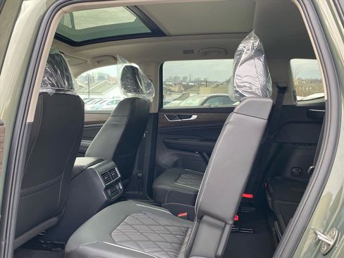 New 2026 Volkswagen Atlas SEL Premium R-Line image 13