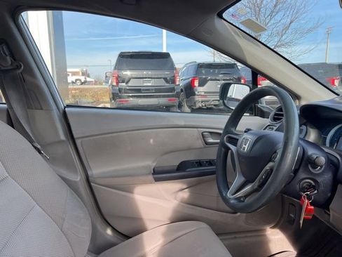 Used 2010 Honda Insight EX image 29