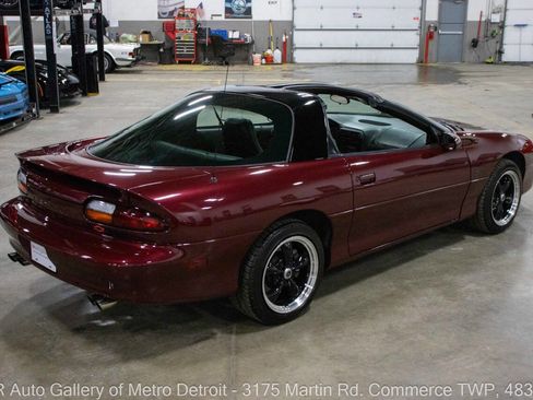 Used 2001 Chevrolet Camaro Z28 w/ Preferred Equipment Group 2 image 8