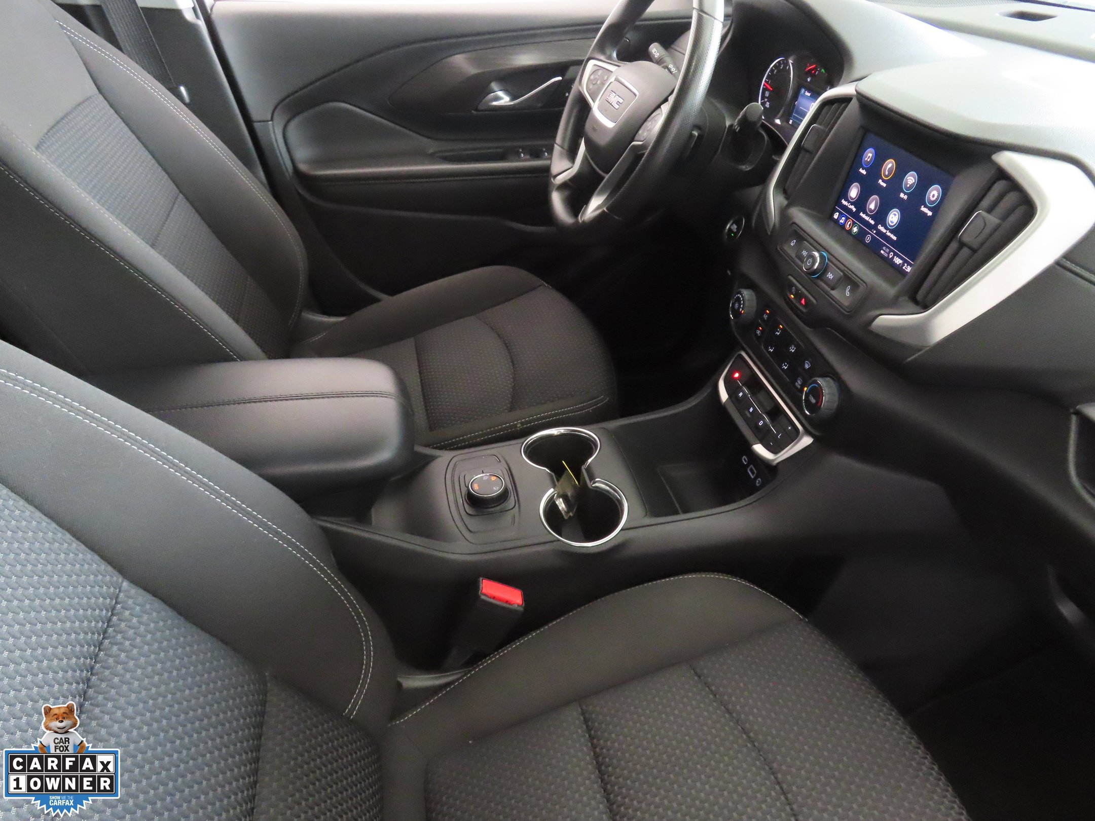 Used 2024 GMC Terrain SLE AWD/4WD image 25