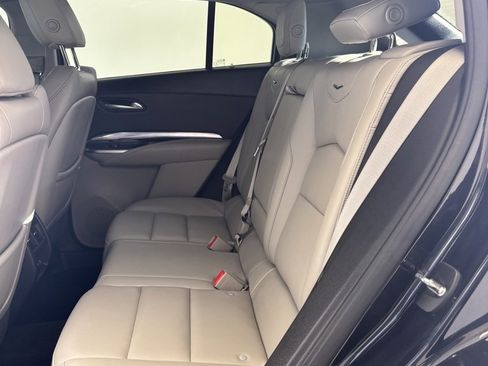 Certified 2022 Cadillac XT4 Luxury image 22