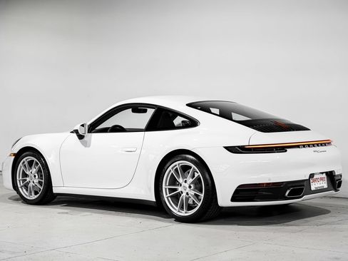 Used 2023 Porsche 911 Carrera w/ Premium Package RWD image 8