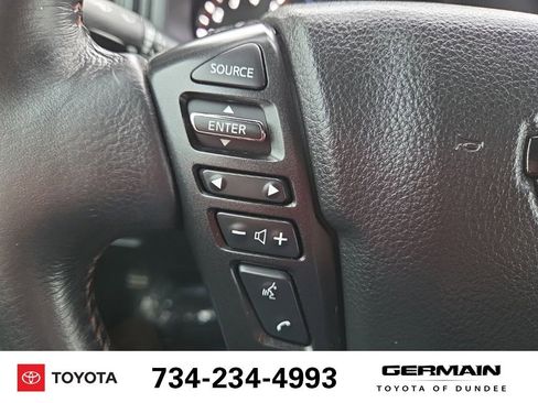 Used 2020 Nissan Titan PRO-4X w/ Pro-4x Convenience Package image 25
