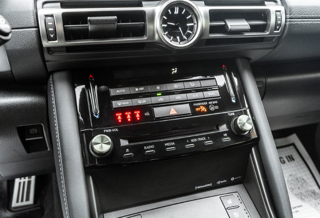Used 2022 Lexus IS 300 F Sport AWD/4WD image 9