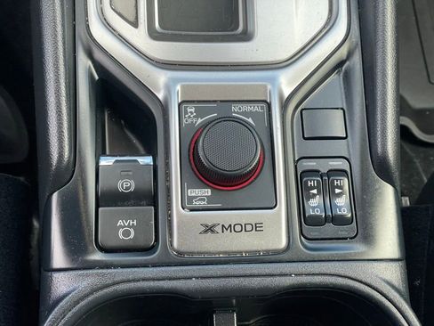 Used 2021 Subaru Forester Premium image 25