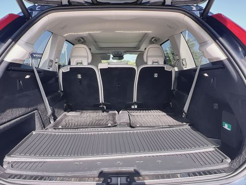Certified 2024 Volvo XC90 B6 Plus w/ Protection Package Premier AWD/4WD image 27