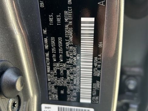 Used 2022 Toyota Highlander Limited image 10