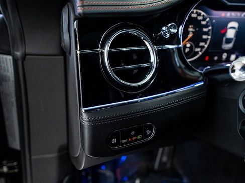 Used 2020 Bentley Continental GT image 37