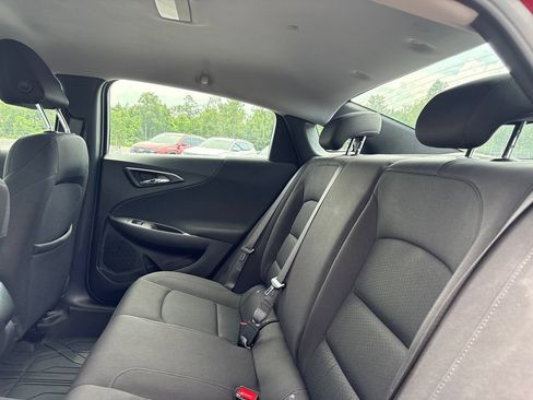 Used 2023 Chevrolet Malibu RS FWD image 24