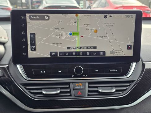 Used 2023 Nissan Altima 2.5 SR w/ SR Premium Package image 29