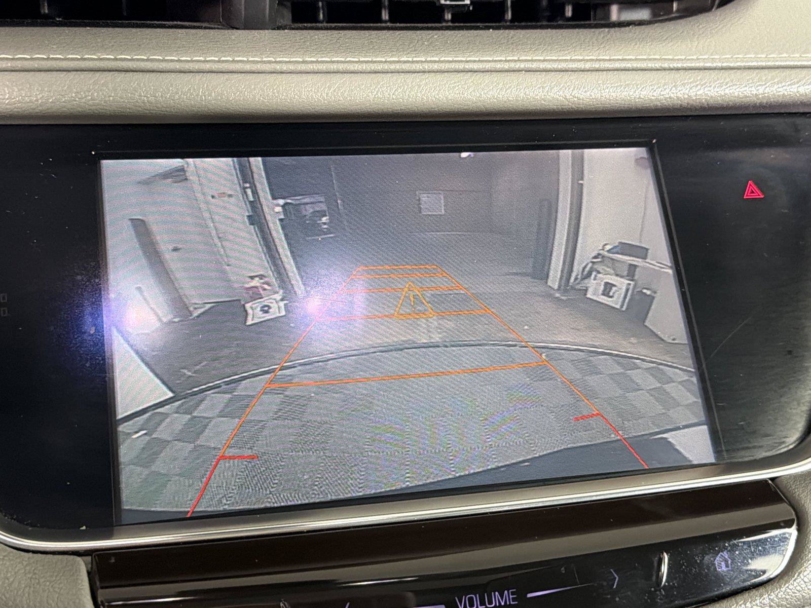 Used 2017 Cadillac XT5 Luxury FWD image 27