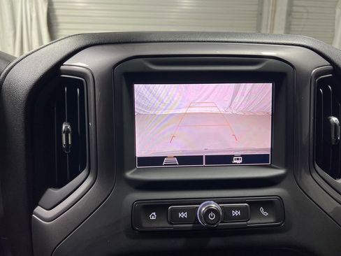 Used 2023 Chevrolet Silverado 1500 Custom image 36