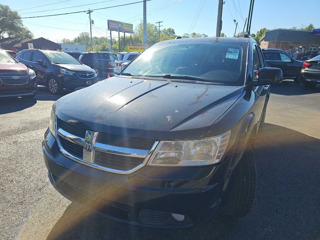 Used 2010 Dodge Journey R/T w/ Flexible Seating Group AWD/4WD image 4