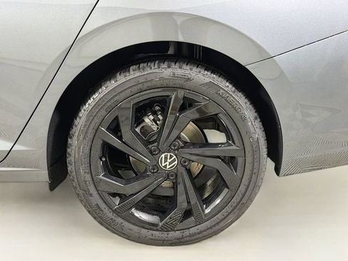 New 2026 Volkswagen Jetta SE image 31