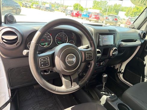 Used 2014 Jeep Wrangler Sport AWD/4WD image 12