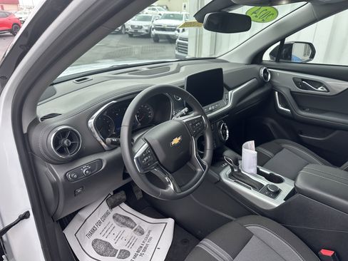 Used 2024 Chevrolet Blazer LT w/ Convenience Package image 13