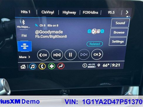 Used 2023 Chevrolet Corvette Stingray Coupe w/ Z51 Performance Package image 33