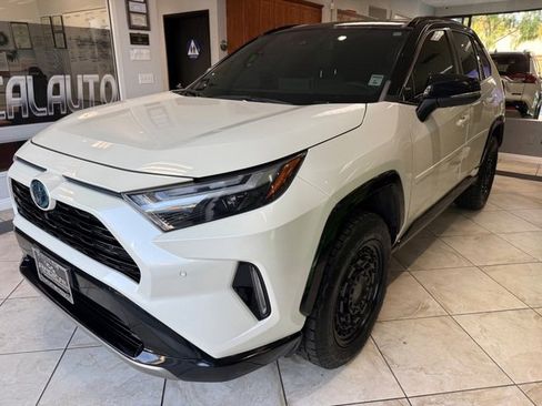 Used 2022 Toyota RAV4 XSE AWD/4WD image 29