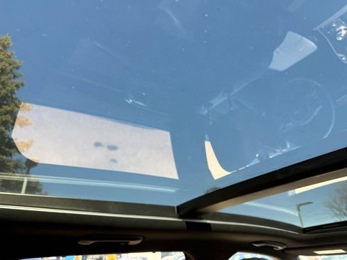 Used 2025 Kia Sorento SX Prestige image 14