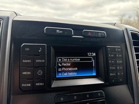 Used 2015 Ford F150 XLT w/ Equipment Group 301A Mid image 27